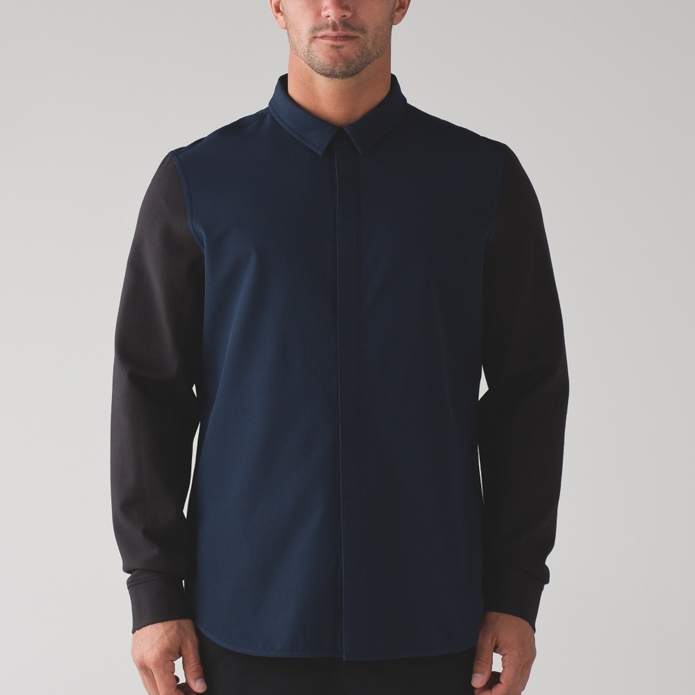 Lululemon Mainstay Hybrid Buttondown